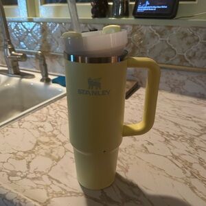 Stanley Lemon Yellow Insulated Mug